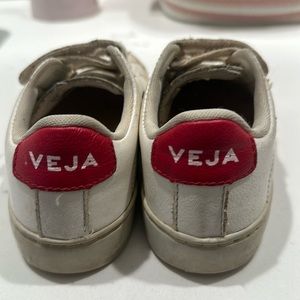 Veja Sneakers